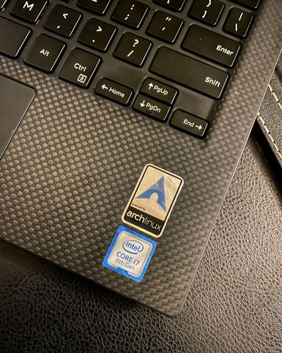 Dell XPS 13 with Arch Linux
